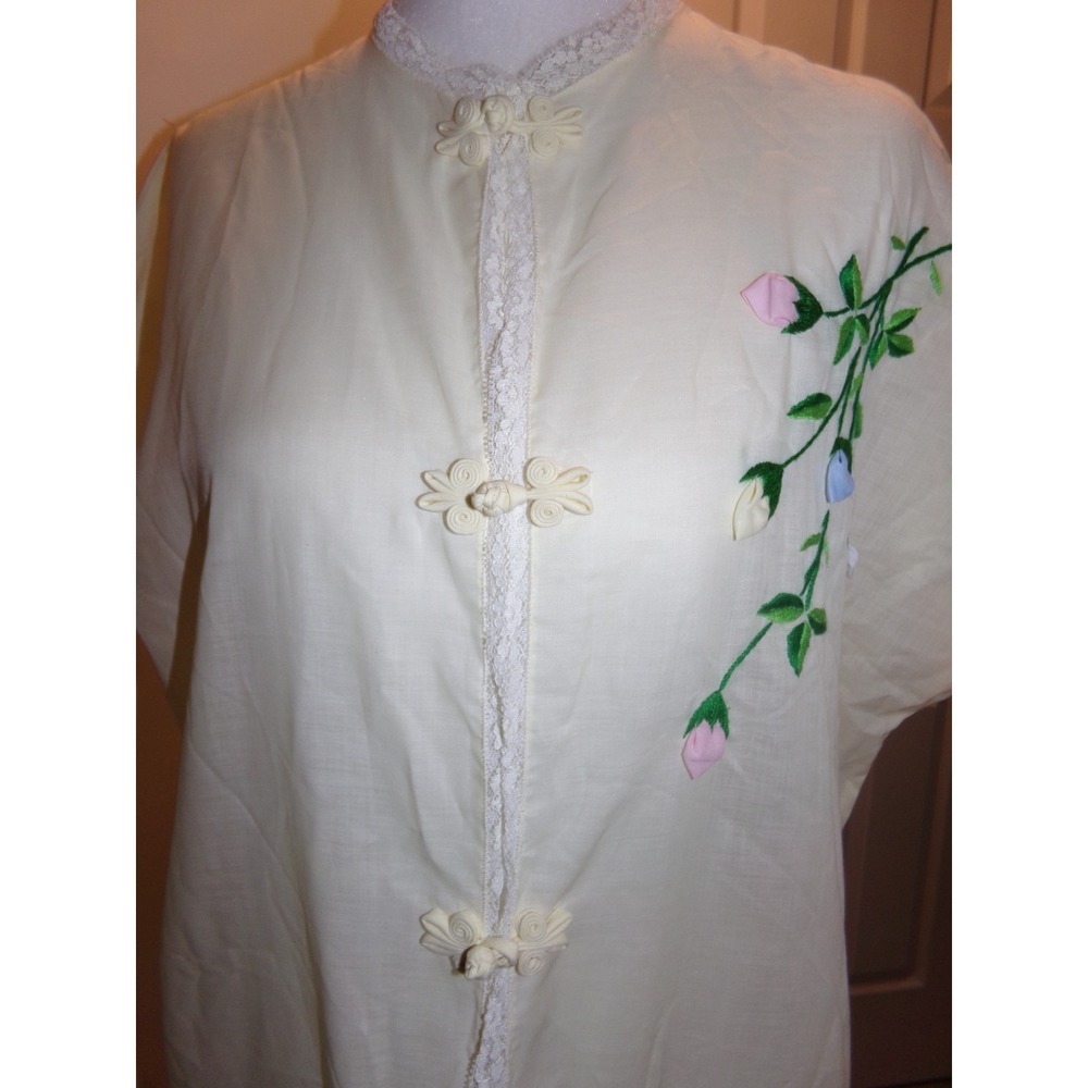 Vintage Floral Embroidered Lace Linen Duster Kimono Frog Closure Sz M?